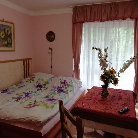 Gyoengyvirag Ueduelo - Mario Apartman ハルカーニャ エクステリア 写真